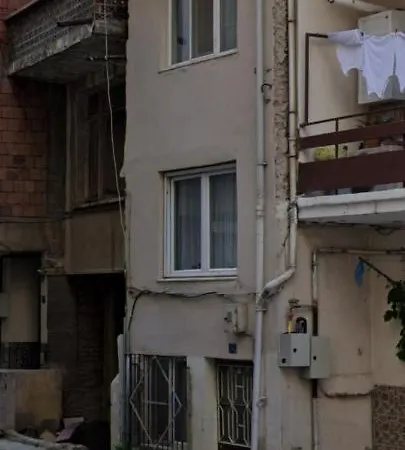 5 Bedroom House ,by The Marmara Sea